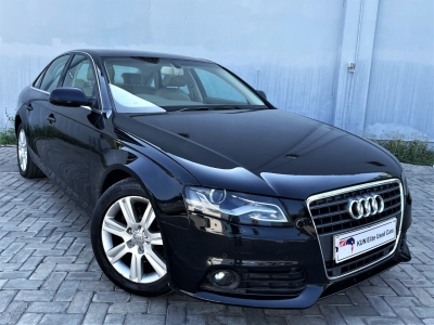 Audi A4  (2010)