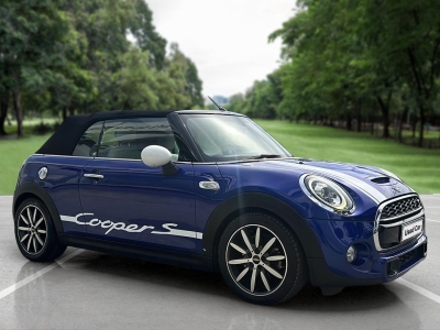 MINI Cooper  (2018)