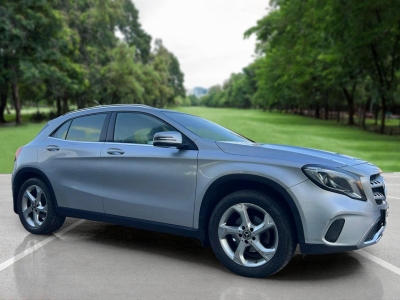 Mercedes Benz GLA Class  (2019)