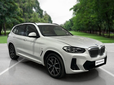 BMW X3  (2024)