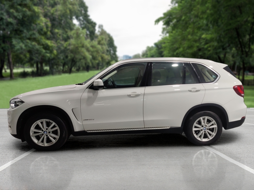 BMW X5 xDrive 30d Design Pure Experience 5 Seater