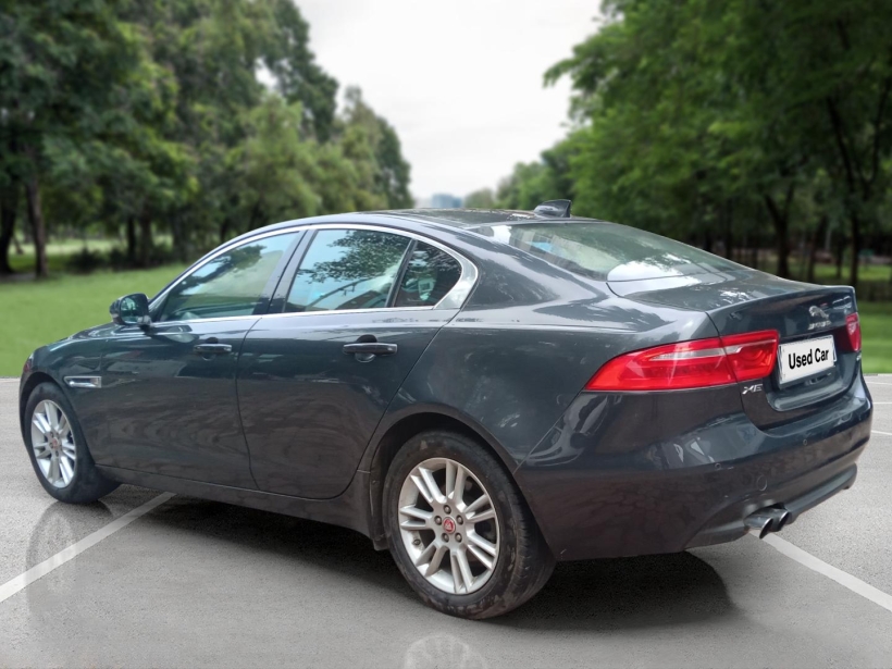 Jaguar XE Prestige Diesel