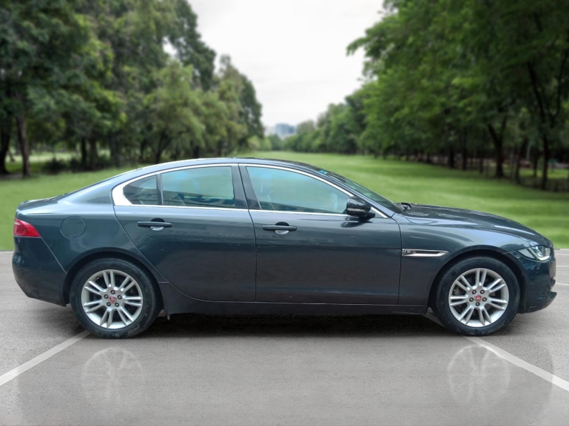 Jaguar XE Prestige Diesel