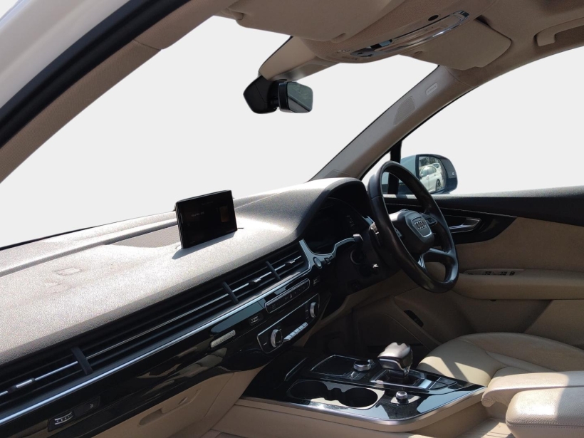 Audi Q7 45 TDI Technology Pack + Sunroof