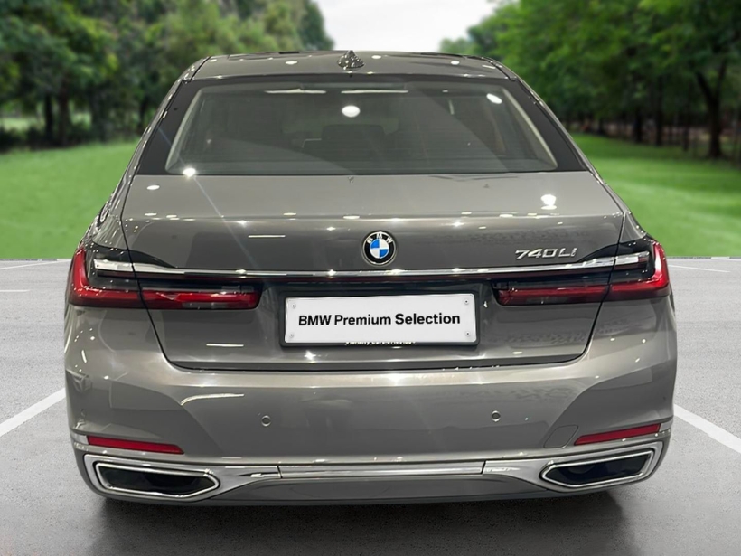 BMW 7 Series 740Li DPE Signature