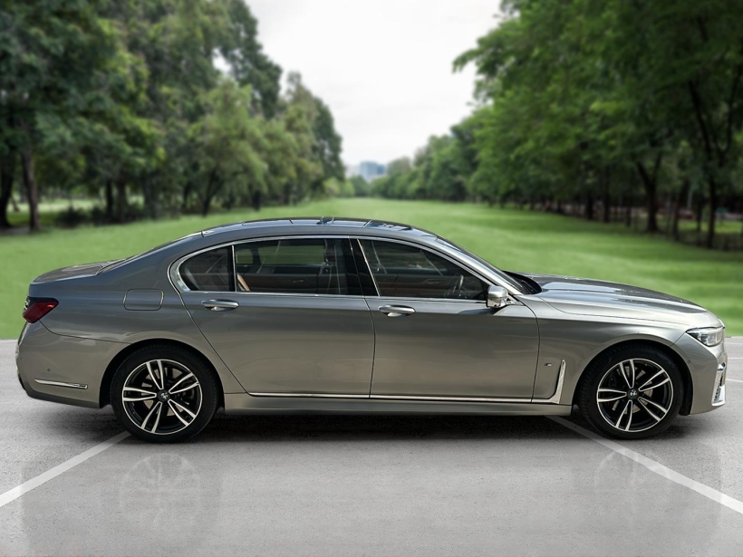 BMW 7 Series 740Li M Sport