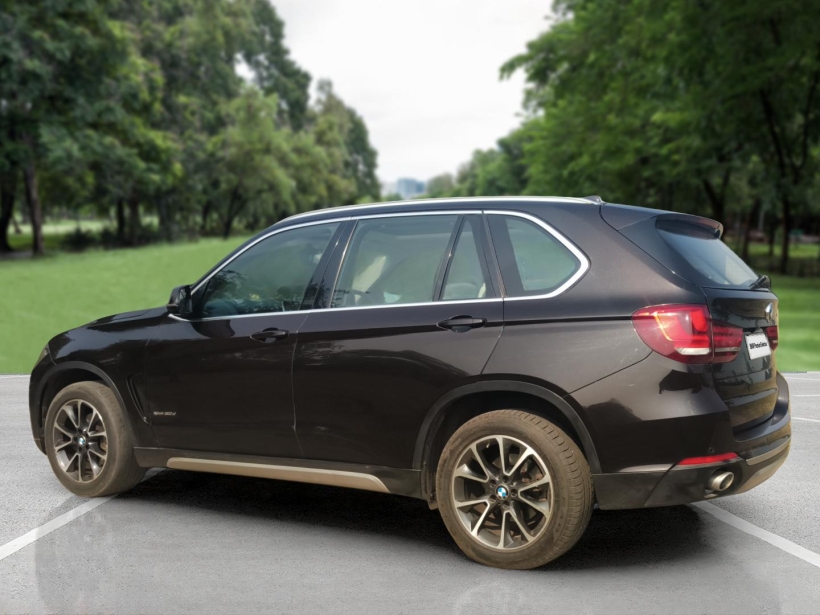 BMW X5 xDrive30d Design Pure Experience