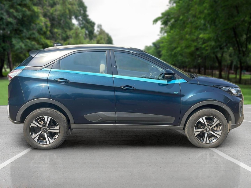 Tata Nexon EV XZ Plus LUX