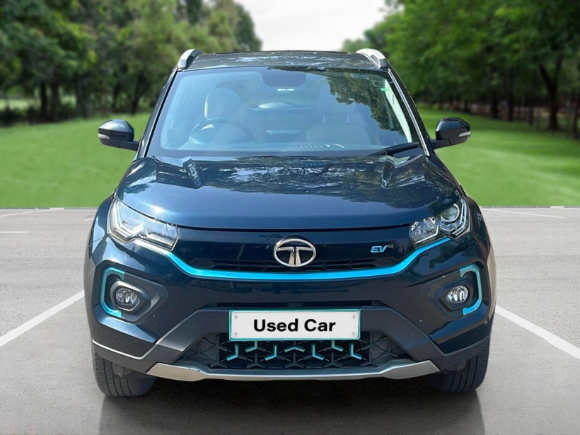 Tata Nexon EV XZ Plus LUX