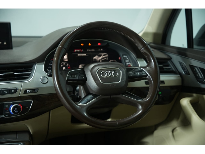 Audi Q7 45 TDI Premium Plus