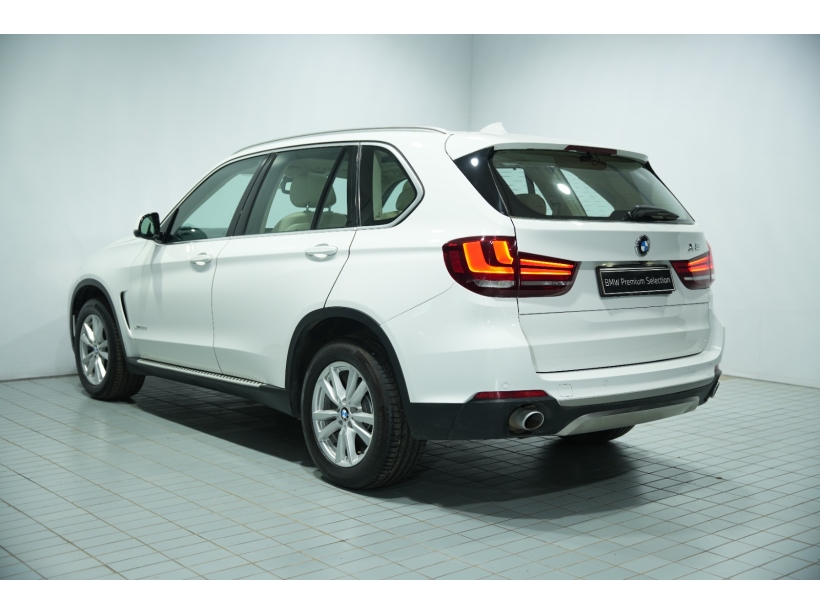 BMW X5 xDrive 30d Design Pure Experience 5 Seater