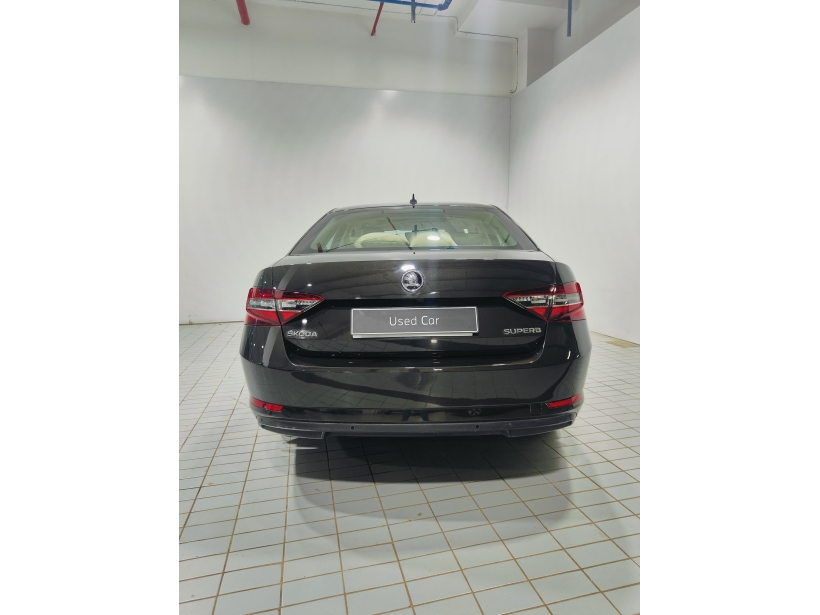 Skoda Superb L&K AT